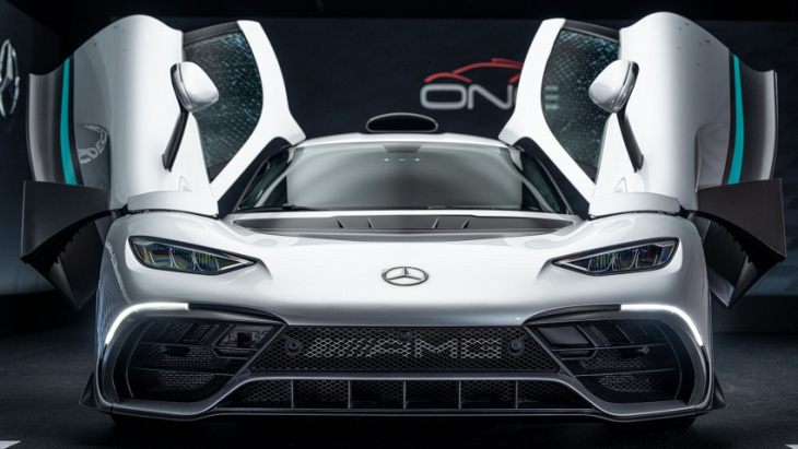 Mercedes Amg Project One First Look Amg S M Halo Hypercar Topcarnews