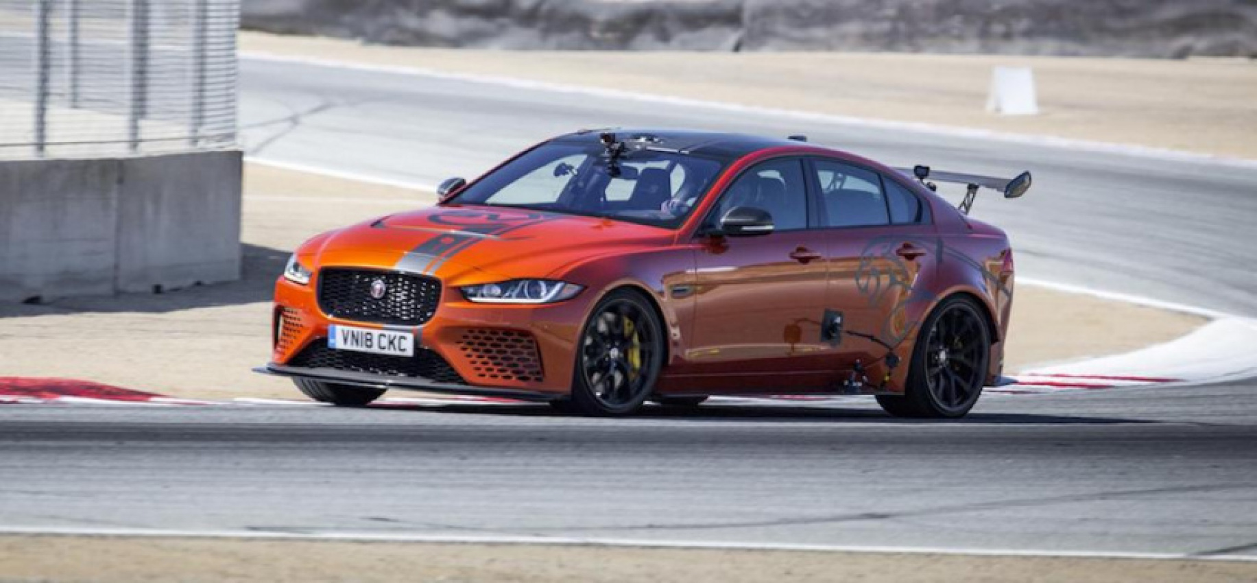 autos, cars, jaguar, autos jaguar xe sv project 8, jaguar xe, jaguar xe sv project 8 sets new speed record