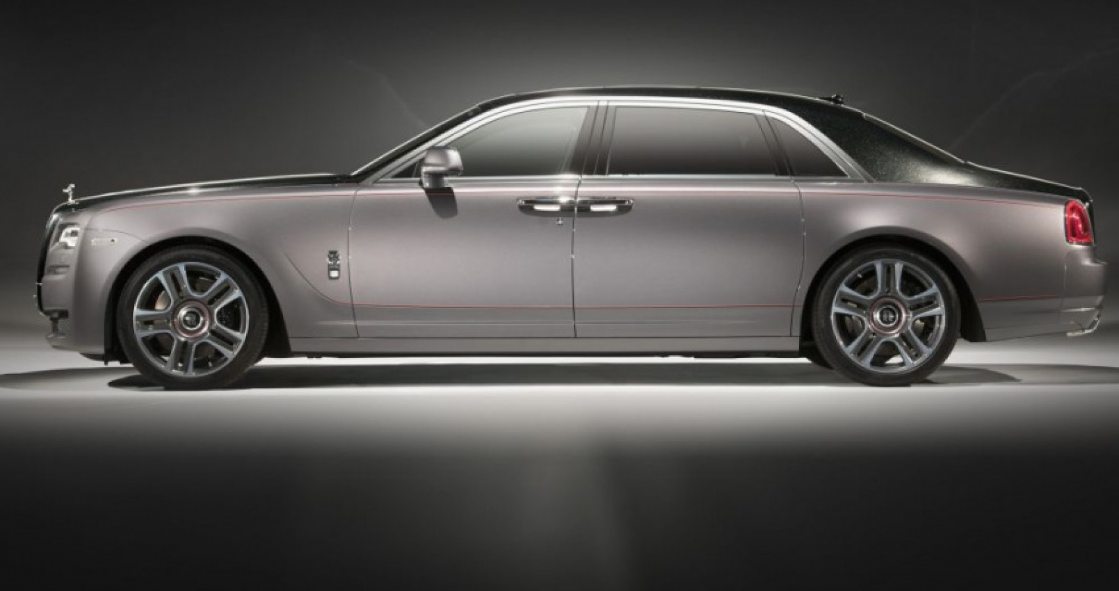 autos, cars, rolls-royce, autos rolls-royce, believe it! this rolls-royce ghost is painted with diamonds
