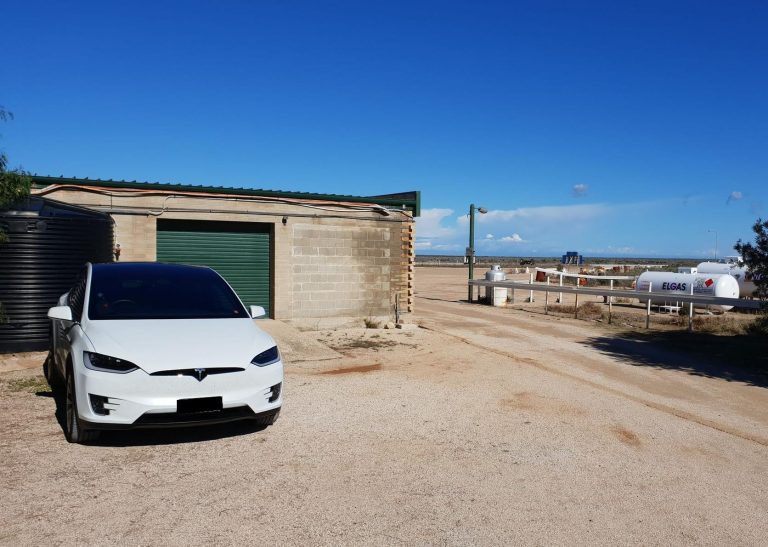 autos, cars, how to, explainer: how to cross the nullarbor in an electric car