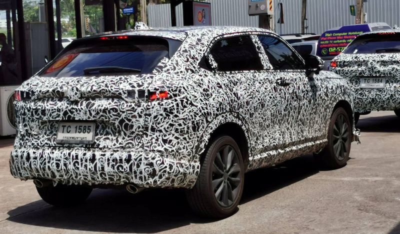 autos, cars, honda, spied: all-new 2022 honda hr-v spotted undisguised in indonesia, is that a vtec turbo underneath?