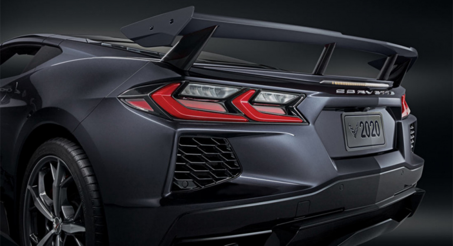autos, cars, chevrolet, news, chevrolet videos, corvette, reports, video, chevrolet is encountering supply constraints with corvette’s high wing spoiler yet again
