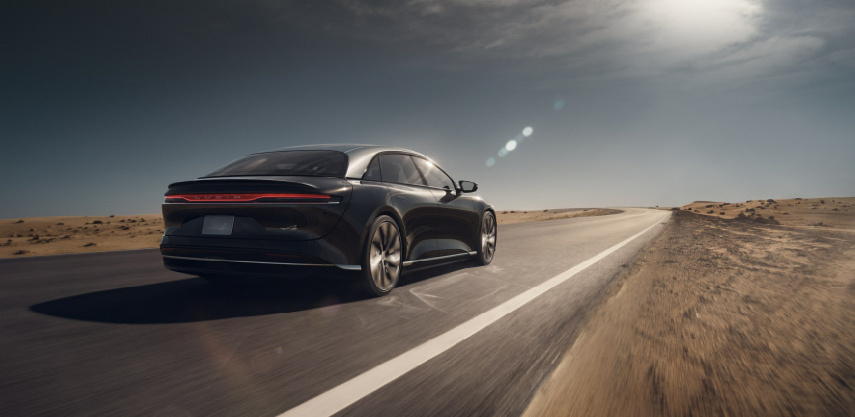 autos, cars, electric cars, electric vehicle, lucid, lucid air, lucid motors, peter rawlinson, 517 miles on a single charge – lucid air sets new standard for electric vehicles
