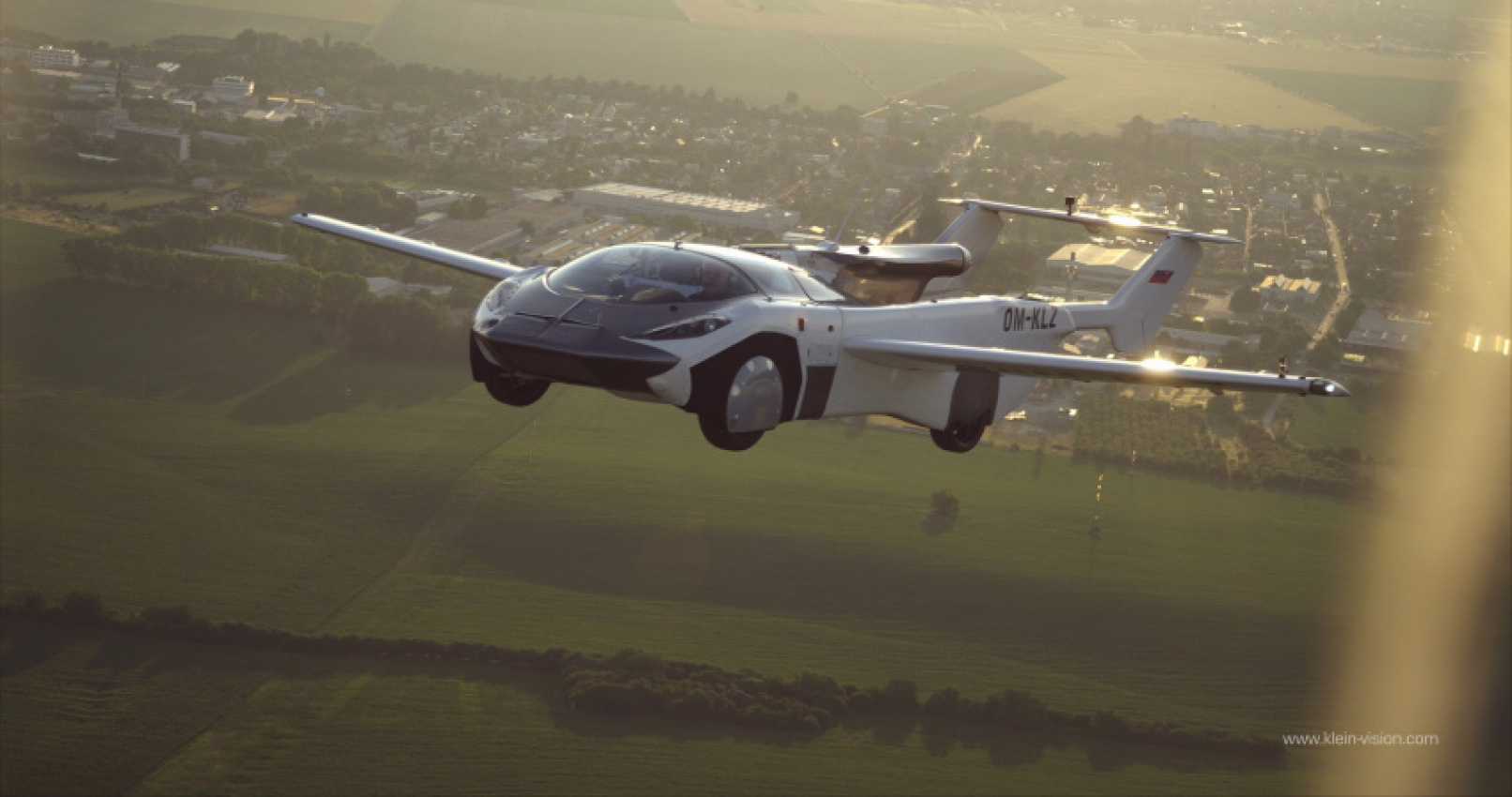 autos, bmw, cars, news, aircar, flying cars, klein vision, video, bmw-powered aircar just proved that production flying cars might be closer to reality than ever before