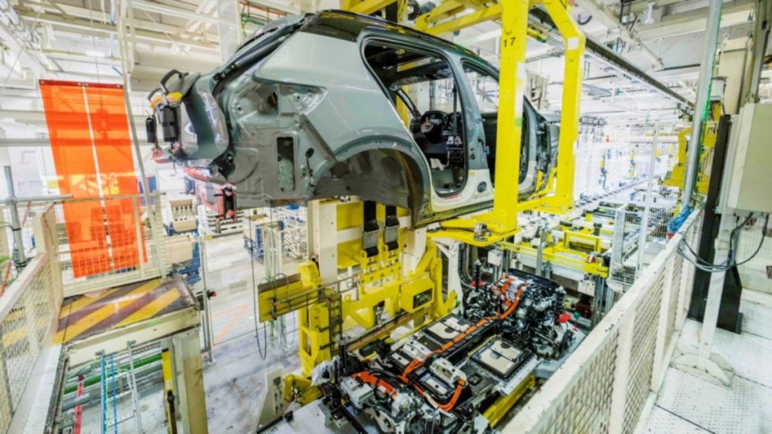 autos, cars, electric cars, volvo, geely auto group, javier varela, volvo cars, vx40 recharge suv, volvo cars starts production of fully electric xc40 recharge at belgian plant