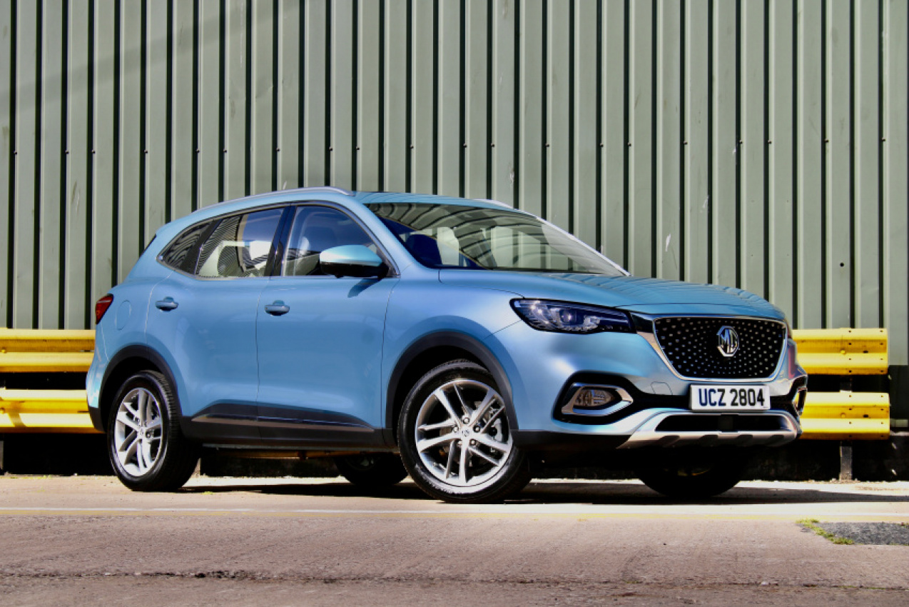 autos, cars, electric cars, mg, mg launches plug-in hybrid hs suv