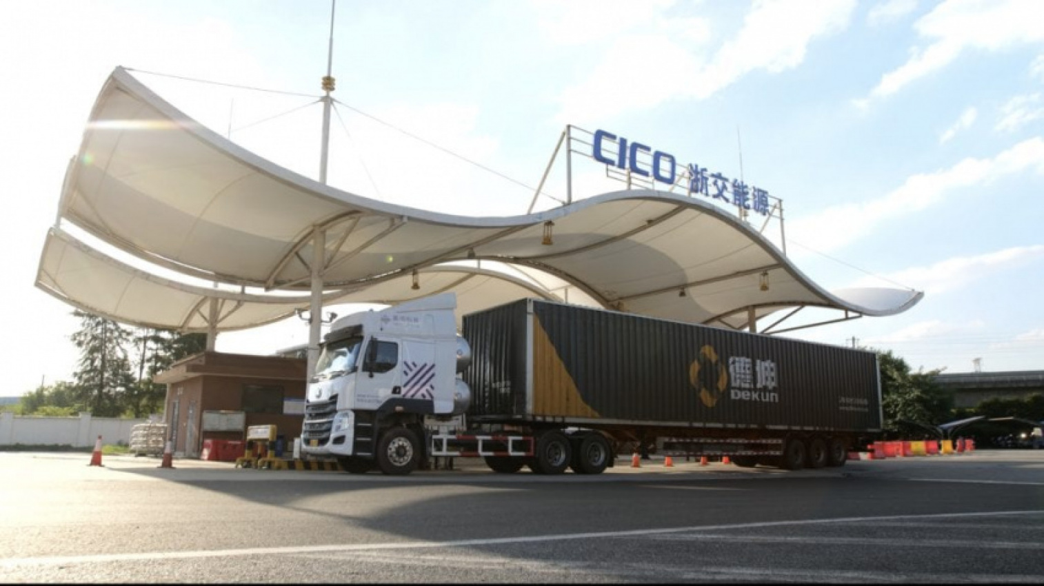 asia, autos, cars, dongfeng commercial vehicles, inceptio technology, julian ma, sinotruk, bringing robo-trucks to a road near you soon – china’s inceptio technology