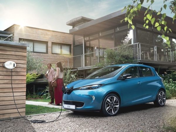 autos, mitsubishi, nissan, renault, reviews, electric vehicles, renault nissan mitsubishi 2030 ev plan, renault nissan mitsubishi ev development, renault–nissan–mitsubishi alliance, renault, nissan, mitsubishi to triple investment for co-development of evs