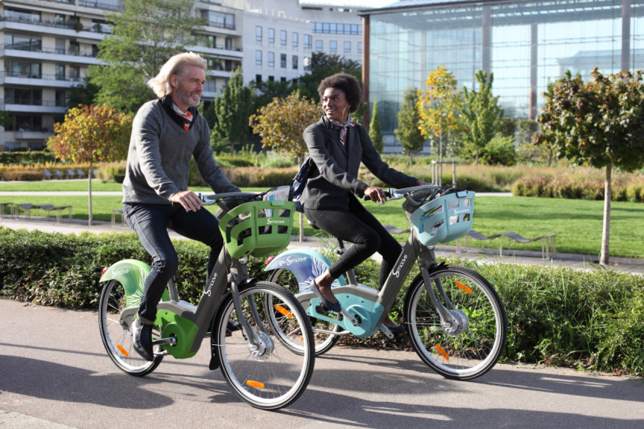 autos, cars, e-scooters & e-bikes, benoit yameundjeu, smoove, zoov, “our goal is to become a european mobility champion” – mobility moments with smoove ceo benoit yameundjeu