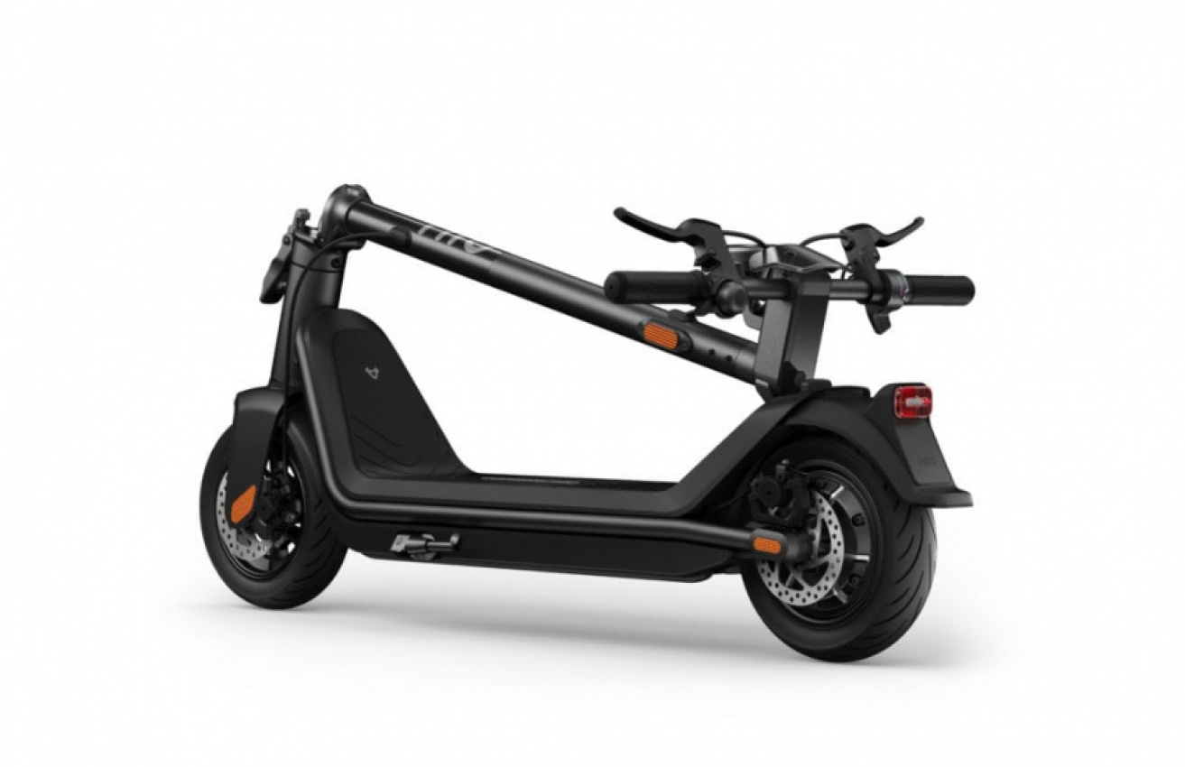 asia, autos, cars, dr. yan li, niu kqi3, chinese micro-mobility group nui  launches new kqi3 electric kick scooter in the uk