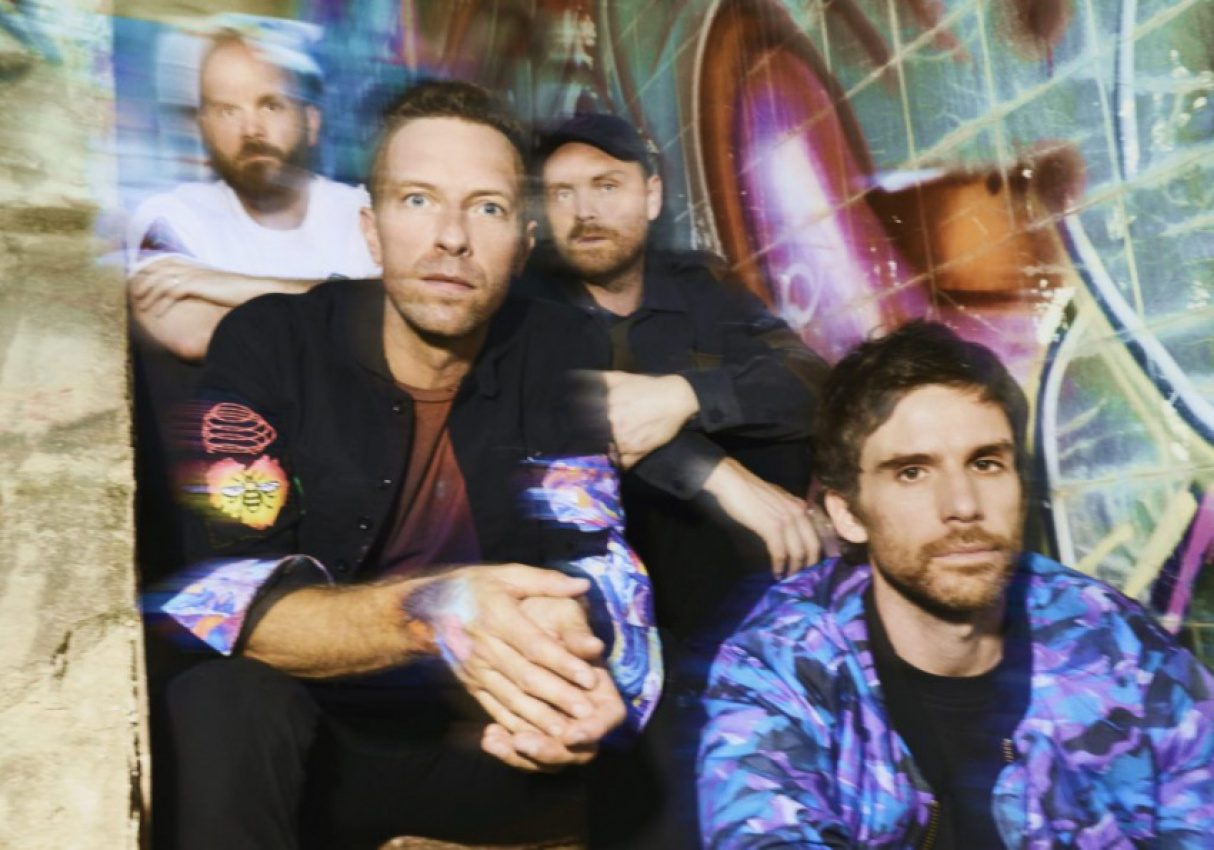 autos, bmw, cars, electric cars, chris martin, coldplay, jens thiemer, bmw to make coldplay tour more sustainable with mobile show battery power solution