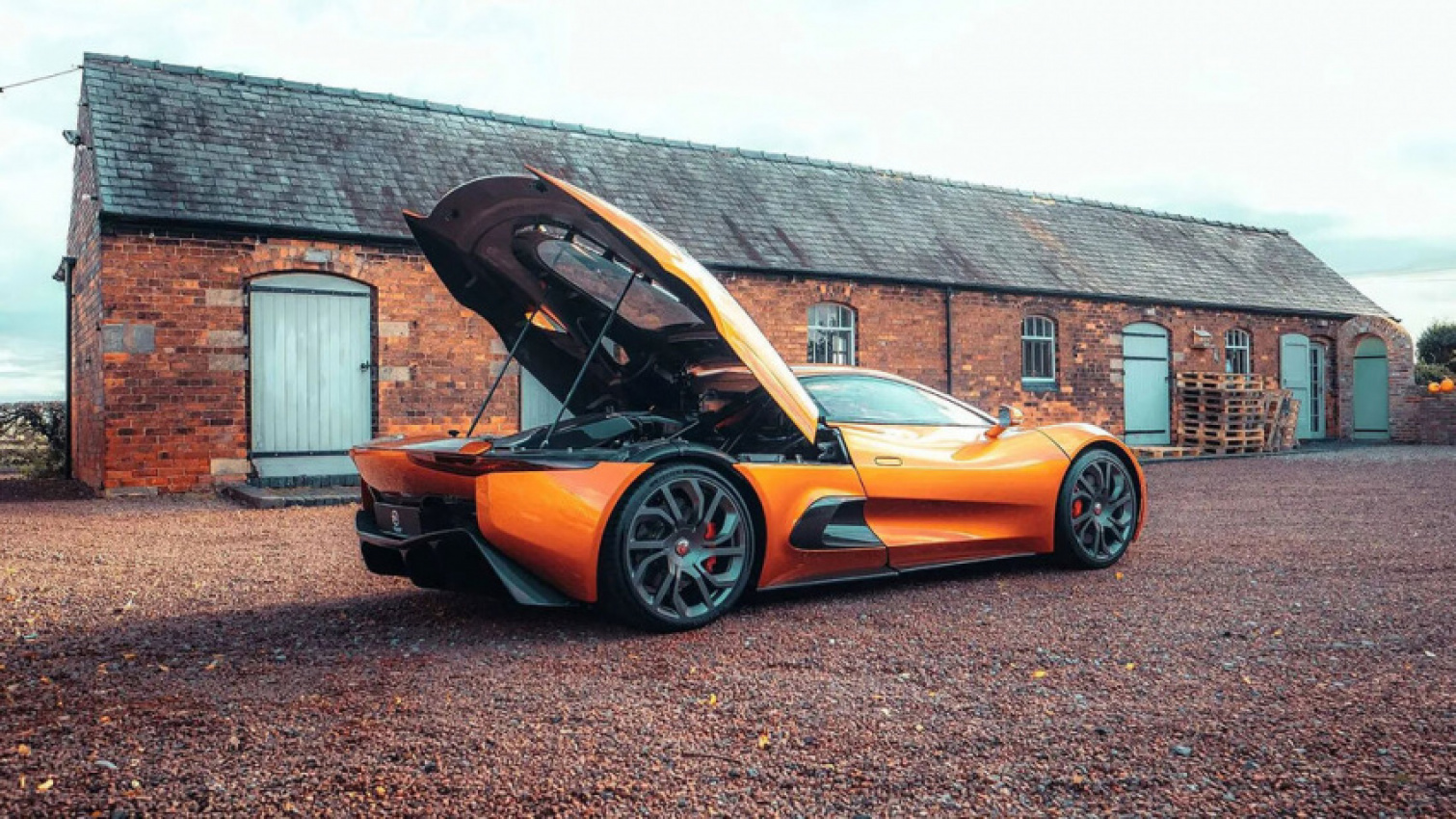 autos, jaguar, news, jaguar c-x75 from 007 “specter”: stunt car is sold