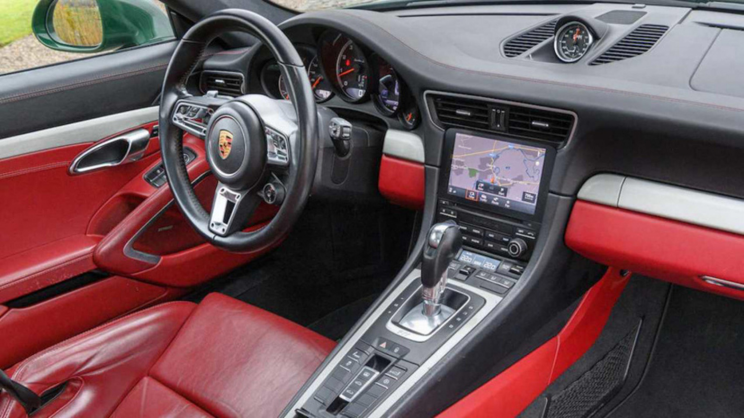 autos, cars, porsche, ¡este porsche 911 turbo s en venta ha recorrido 333.300 km!