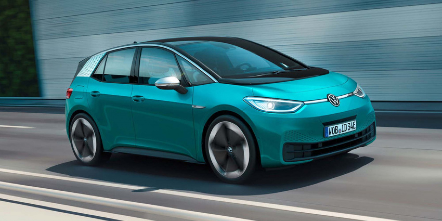 autos, cars, volkswagen, volkswagen group increases ev deliveries by 64% in 2021, beats eu co2 emissions target by 2%