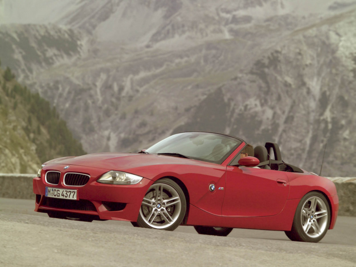 autos, bmw, cars, review, 2000s cars, bmw m car in depth, bmw m cars, bmw model in depth, bmw non m car in depth, bmw z3, bmw z4, compact car, convertible, inline 6, roadster, small cars, sports car, 2006 bmw z4 m roadster