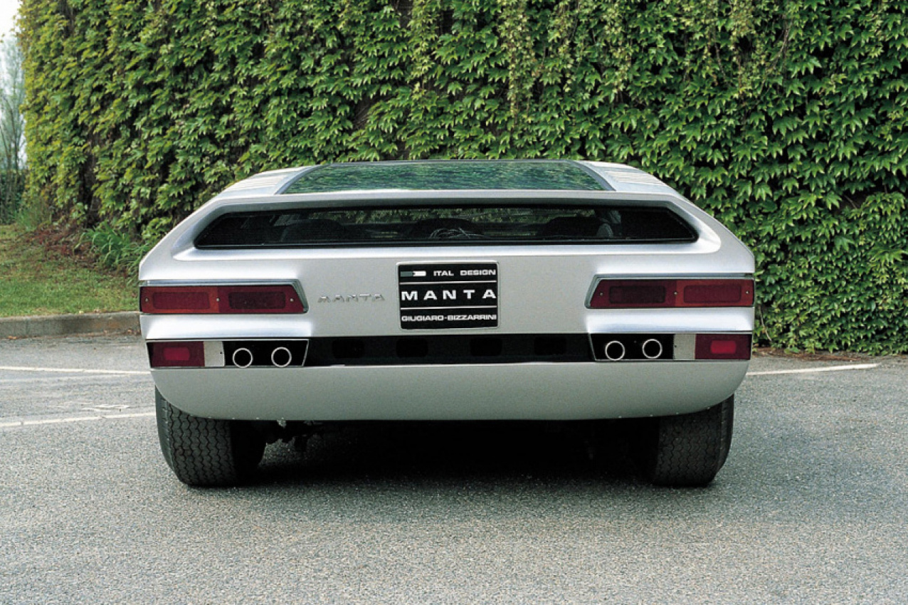 autos, cars, review, 1960s, 300-400hp, bizzarrini, concept, 1968 bizzarrini manta concept