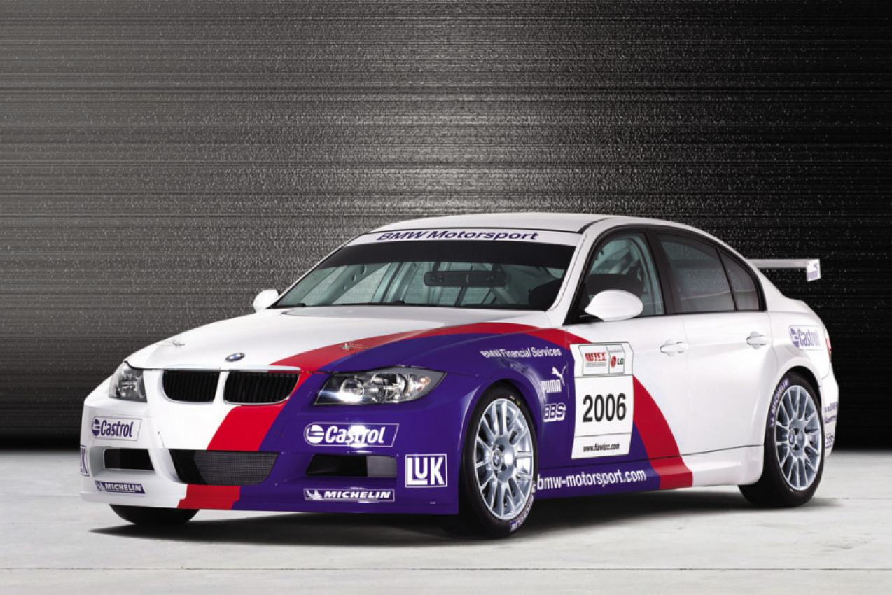 autos, bmw, cars, review, 200-300hp, 2000s cars, bmw model in depth, bmw race car, bmw race car in depth, bmw race cars, bmw-e90, e90, inline 4, motorsport, race car, race car in depth, 2006 bmw 320si wtcc