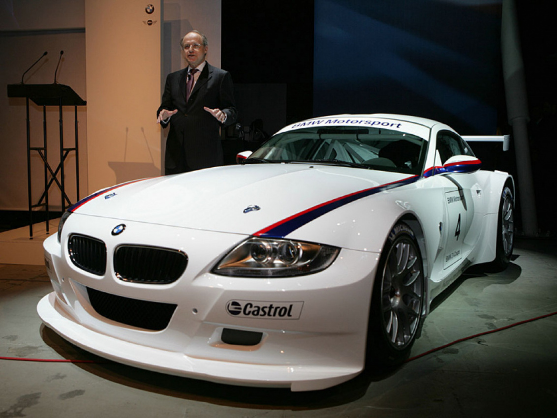 autos, bmw, cars, review, 2000s cars, bmw model in depth, bmw race car in depth, bmw race cars, bmw z3, bmw z4, compact car, convertible, inline 6, roadster, small cars, sports car, 2006 bmw z4 m coupe motorsport version