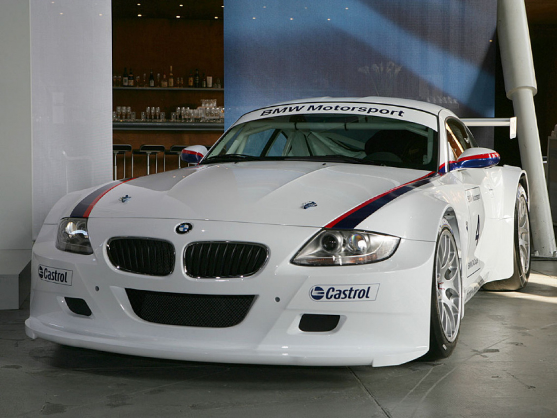 autos, bmw, cars, review, 2000s cars, bmw model in depth, bmw race car in depth, bmw race cars, bmw z3, bmw z4, compact car, convertible, inline 6, roadster, small cars, sports car, 2006 bmw z4 m coupe motorsport version