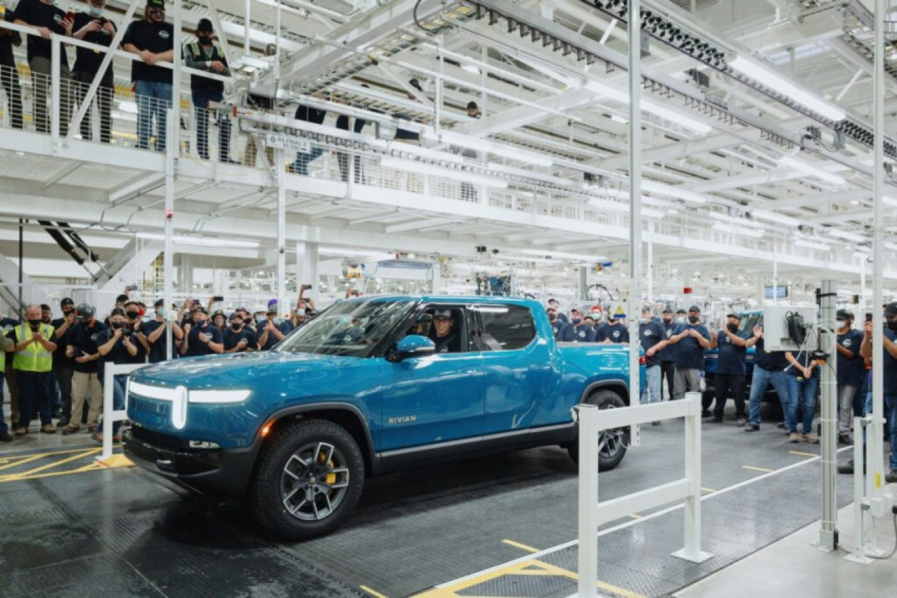 autos, news, rivian, amazon, amazon, startups gaining traction as rivian r1t named motortrend truck of the year