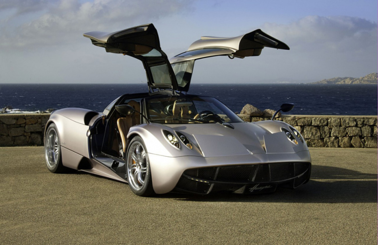 autos, cars, pagani, review, 0-60 2-3sec, 2010s cars, 700-800hp, best of the best, pagani huayra, pagani huayra in depth, pagani model in depth, supercar, top speed 200mph+, turbocharged, v12, 2011 pagani huayra