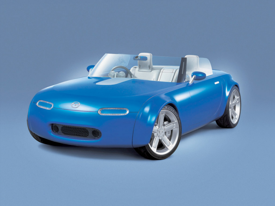 autos, cars, mazda, review, 2000s cars, 2003 mazda ibuki concept