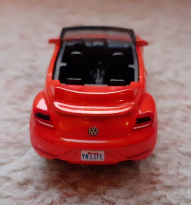 autos, cars, hobbies, live and let diecast, 2019 vw beetle. matchbox!