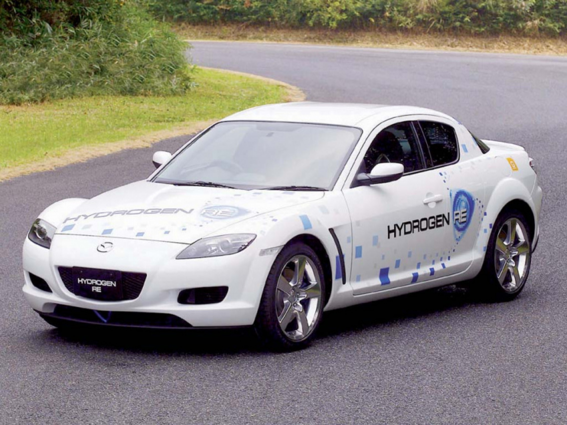 autos, cars, mazda, review, 2000s cars, 2004 mazda rx-8 hydrogen concept