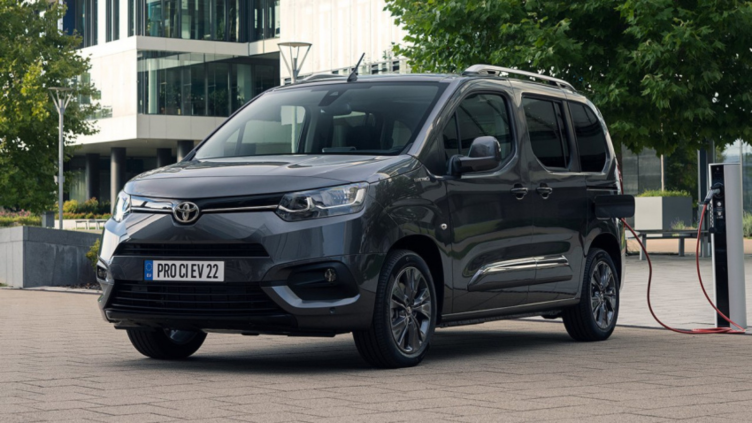 autos, news, toyota, toyota proace city electric, arrives in europe