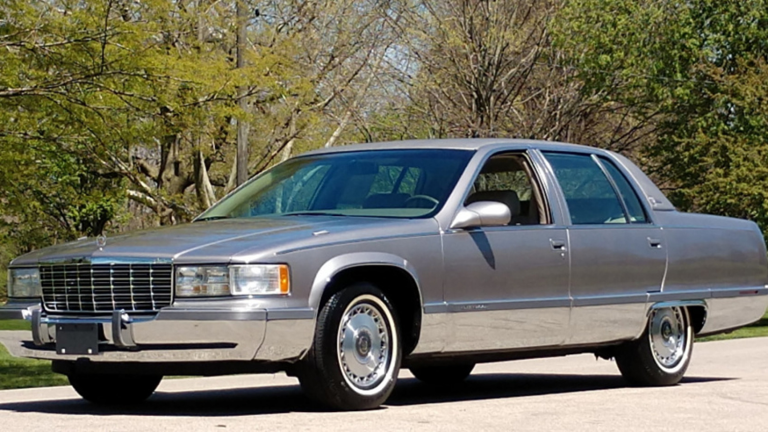 autos, cadillac, cars, classic cars, 1990s, year in review, cadillac fleetwood history 1996