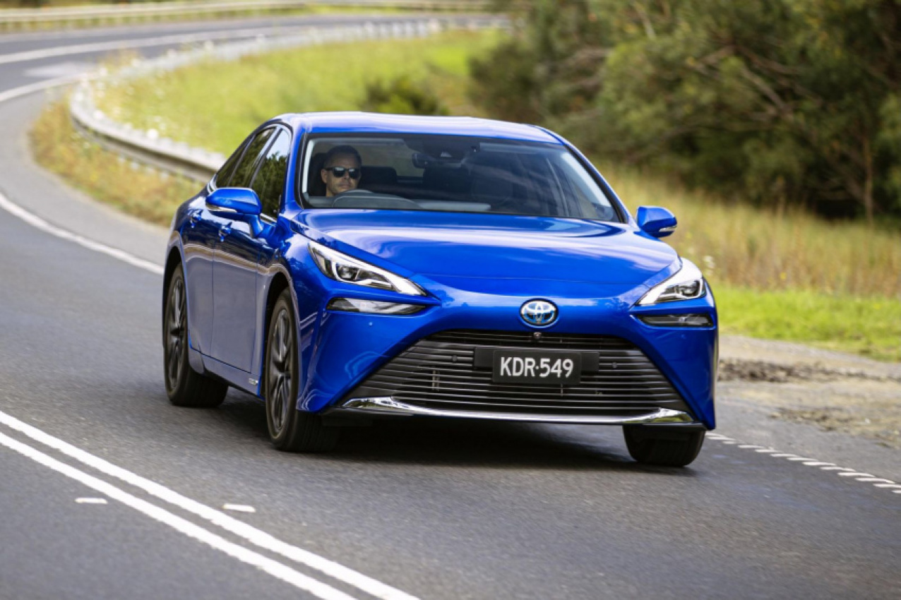 autos, news, toyota, toyota aims to only sell zero-emission cars in europe by 2035
