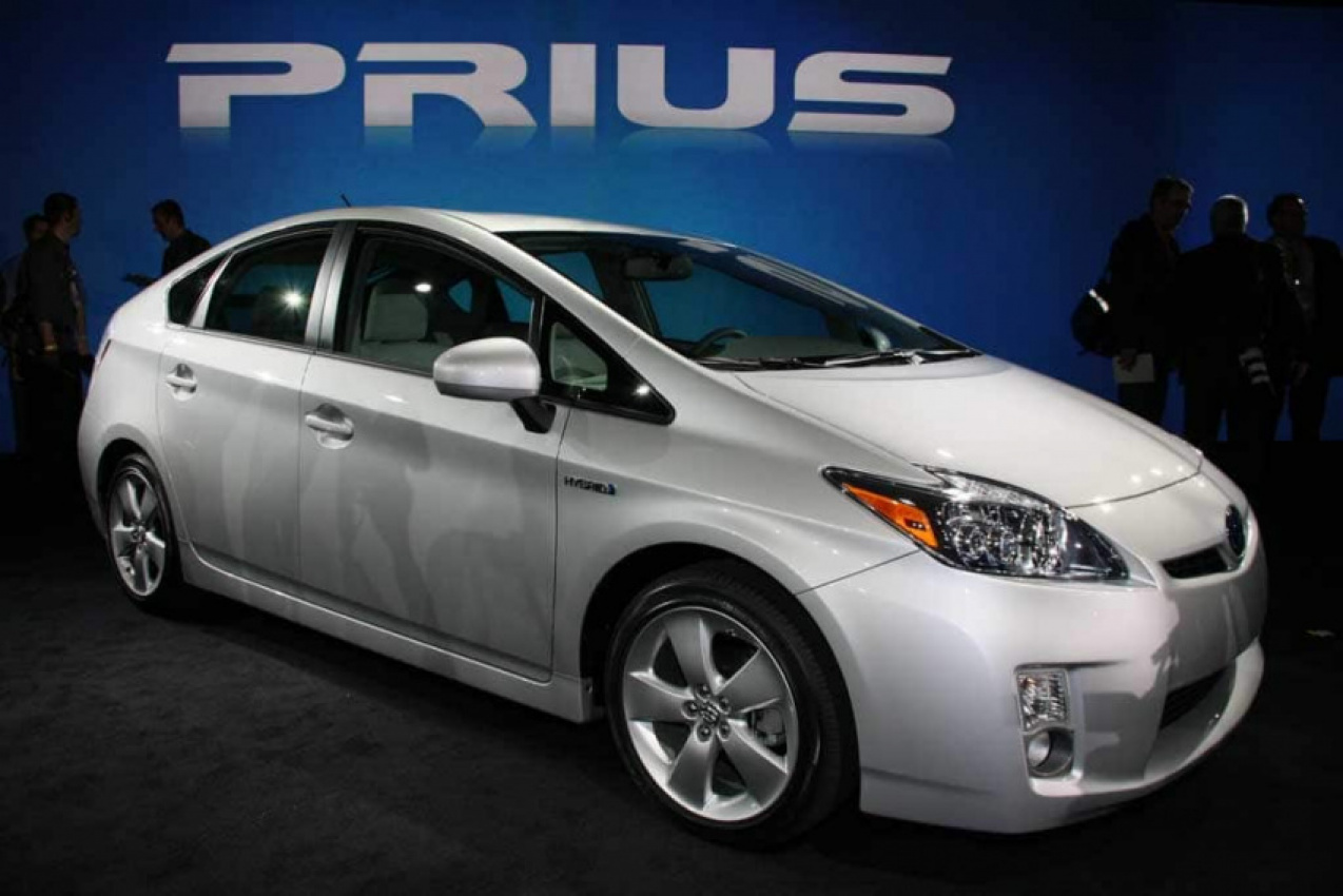 autos, news, toyota, toyota prius, toyota prius top target for catalytic converter thieves