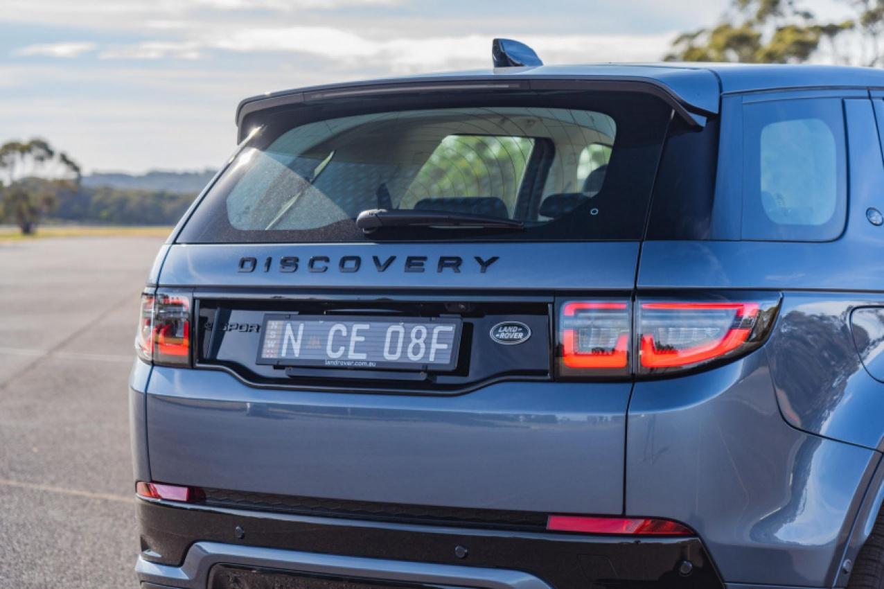 autos, land rover, news, android, land rover discovery, land rover discovery sport, android, 2021 land rover discovery sport review