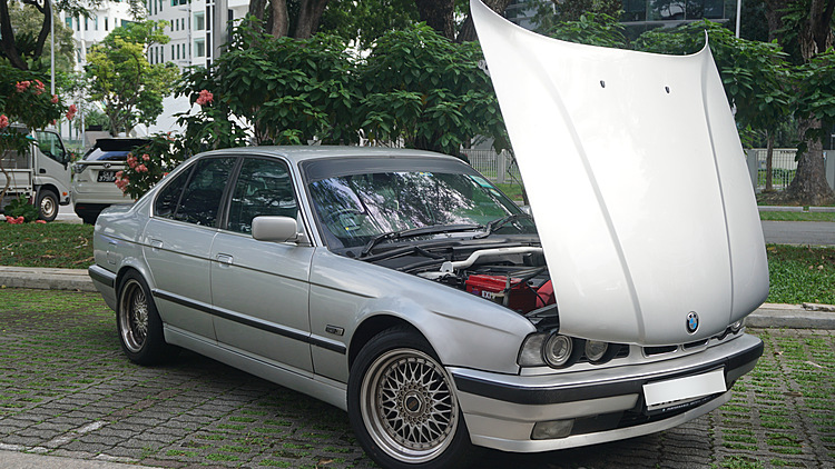 autos, bmw, cars, in the passenger seat: irfan & irshad, the bmw e34 twins