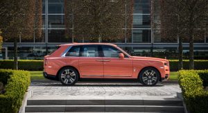 autos, news, rolls-royce, does this rolls-royce cullinan in dusty coral pique your interest?