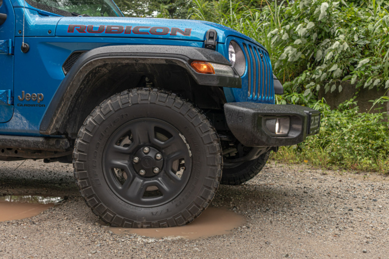 autos, cars, jeep, reviews, android, jeep gladiator, android, mreview: 2021 jeep gladiator rubicon - off-road warrior
