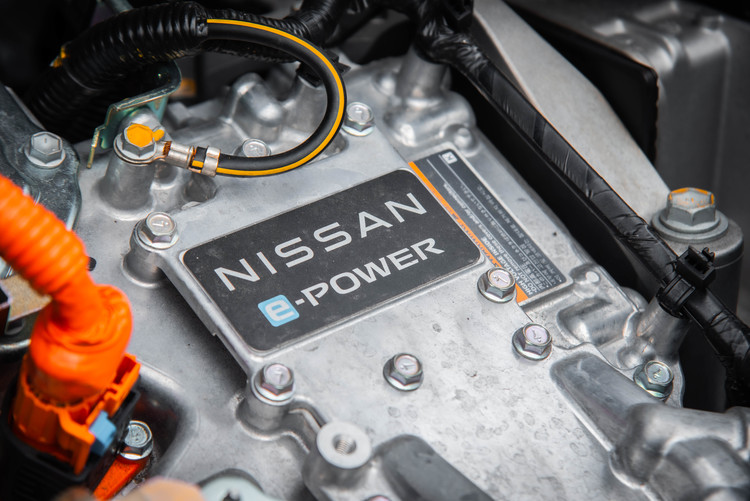 autos, cars, nissan, reviews, android, android, mreview: nissan note e-power - modern and refined