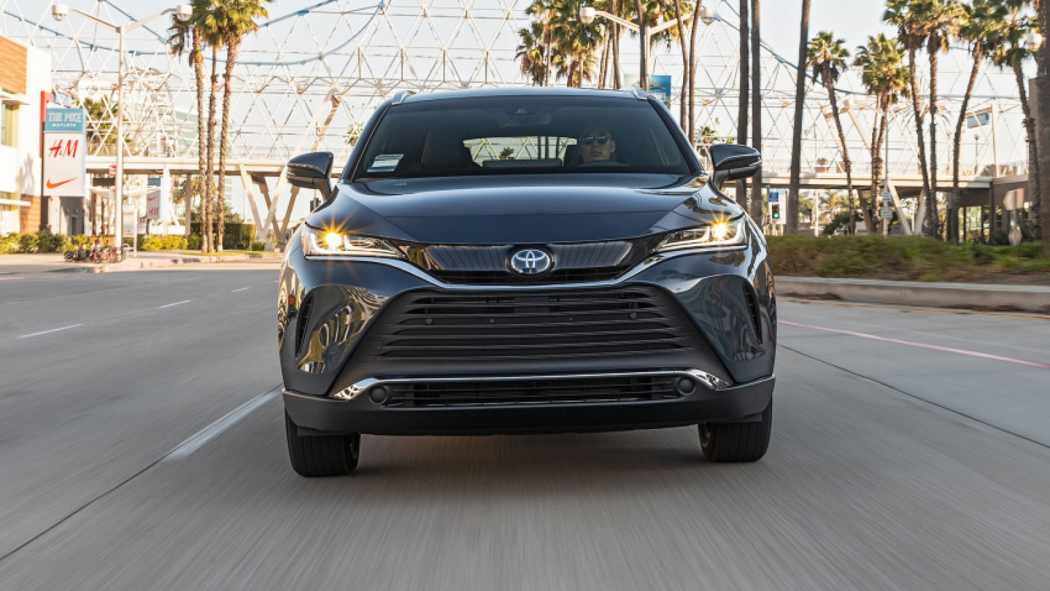 autos, cars, reviews, toyota, toyota venza, what’s the best 2022 toyota venza trim? here’s our guide
