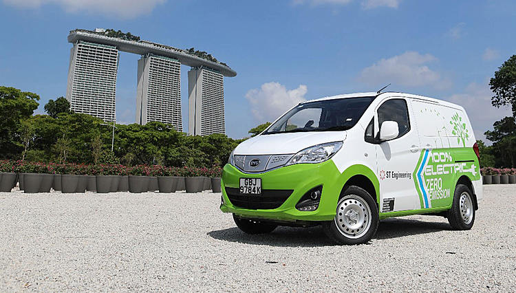 autos, byd, cars, reviews, mreview: byd t3 - a pure electric van