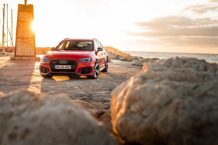 autos, cars, features, audi rs4, audi rs6, avant, estate, porsche panamera, wagon, rs6 and the panamera – why south africans should love wagons