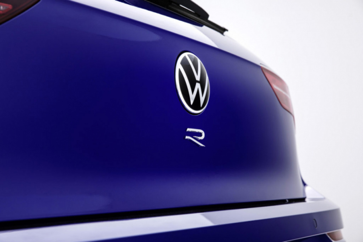 autos, cars, news, volkswagen, vw golf r, new golf r – 235kw and upgraded all-wheel drive