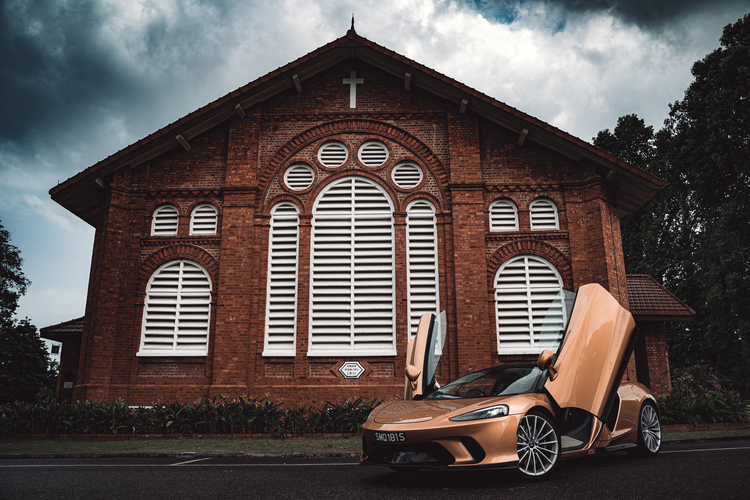 autos, cars, mclaren, reviews, android, android, mreview: 2020 mclaren gt - have your cake and eat it