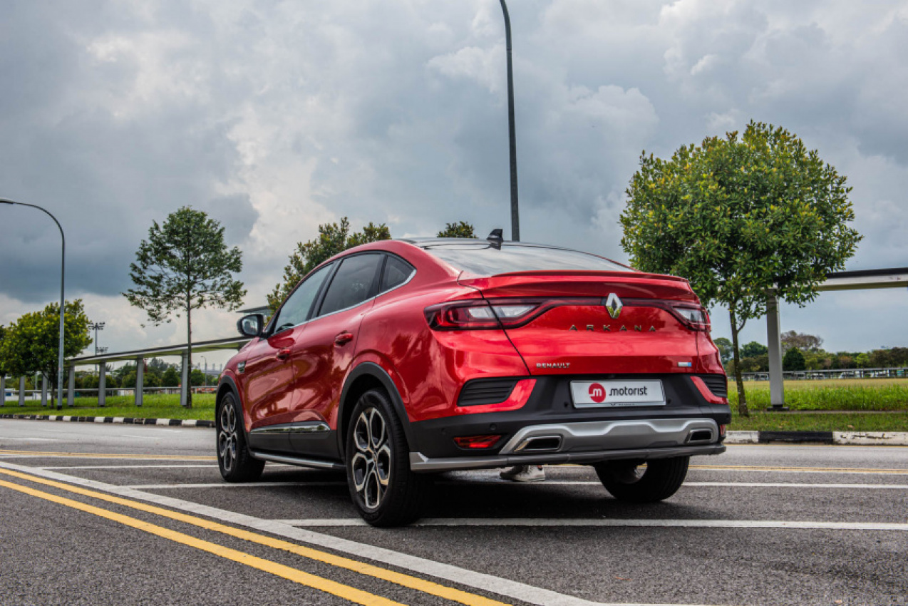 autos, cars, renault, reviews, android, android, mreview: renault arkana fastback hybrid - french evolution