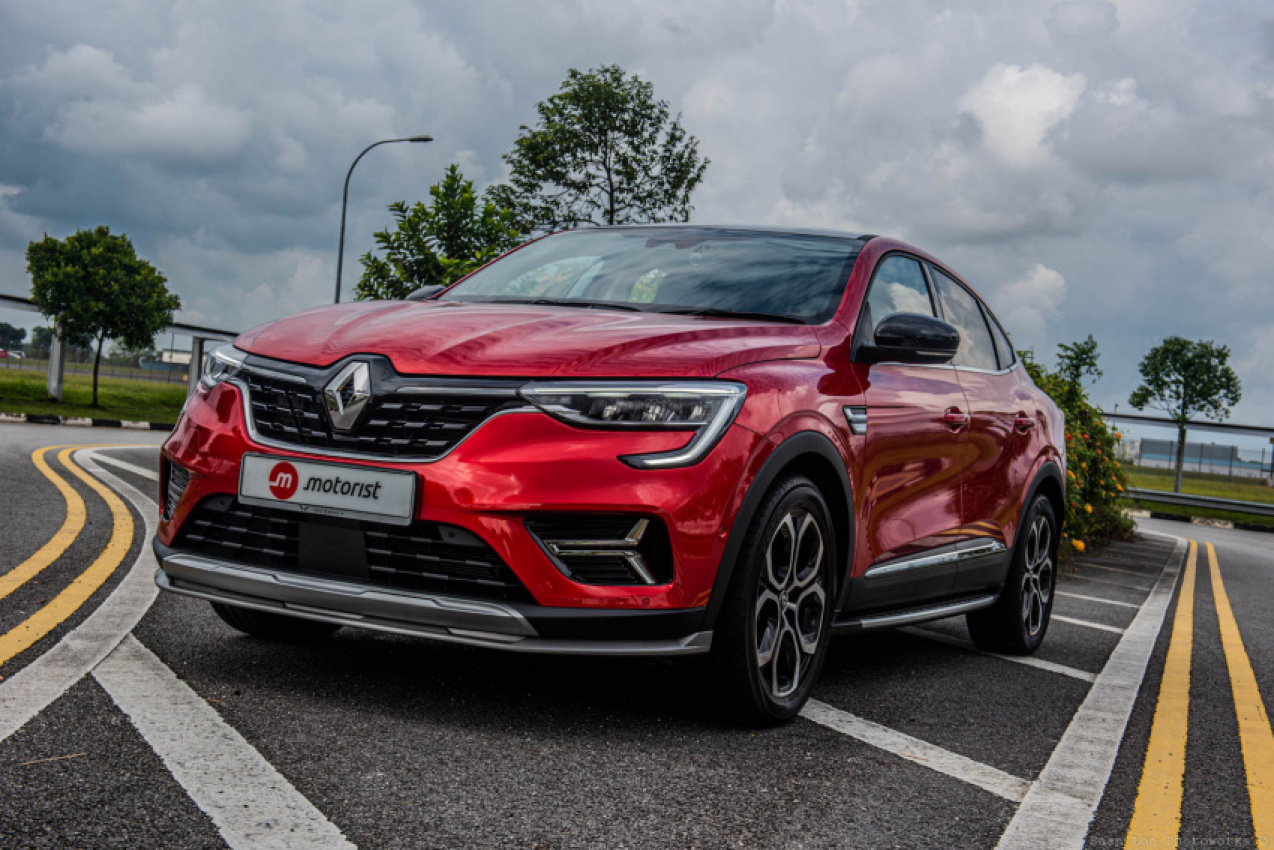 autos, cars, renault, reviews, android, android, mreview: renault arkana fastback hybrid - french evolution