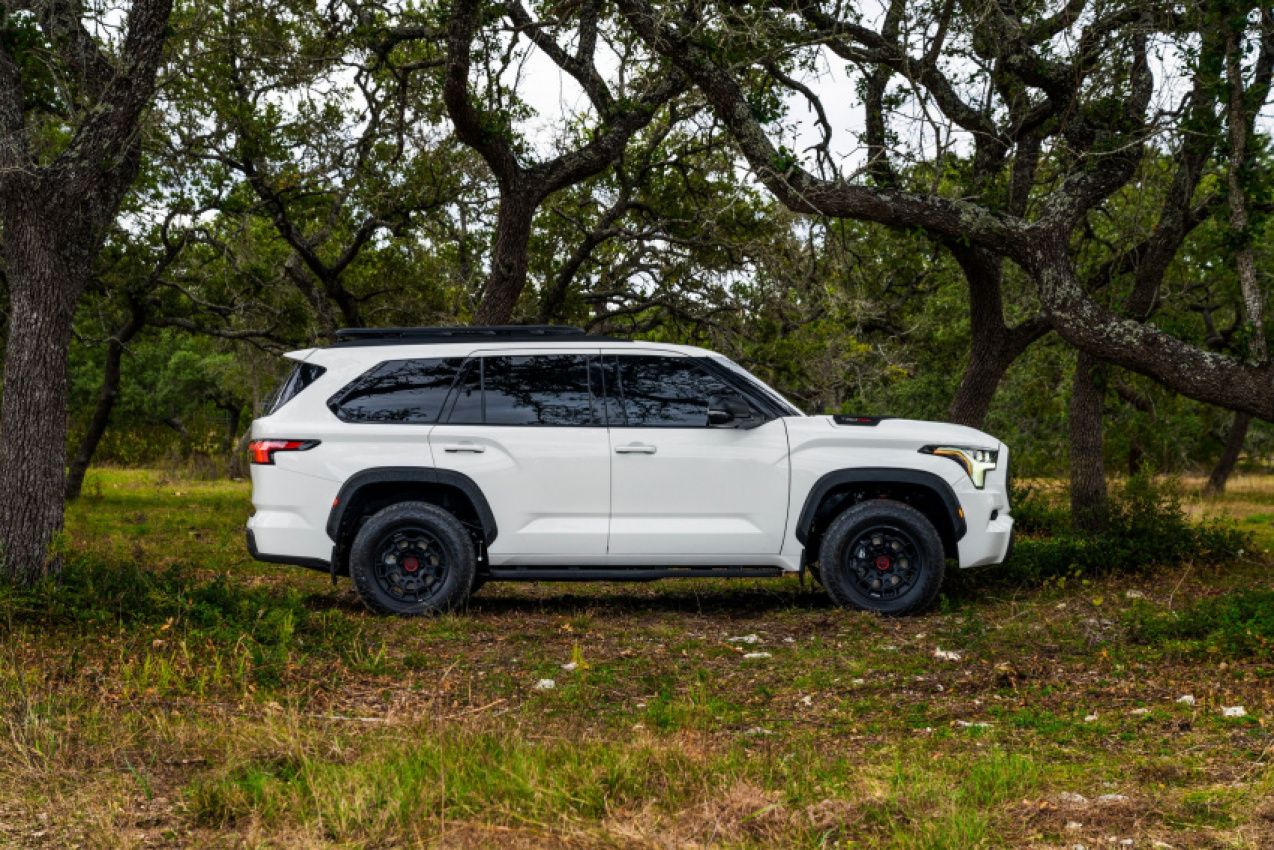 autos, cars, hp, news, ram, toyota, hybrids, new cars, toyota sequoia, toyota videos, video, 2023 toyota sequoia debuts as a 437 hp hybrid, body-on-frame full-size suv