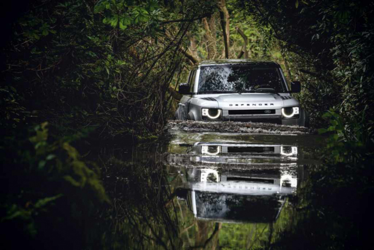autos, cars, features, land rover, defender, land rover defender, 10 cool features in the new land rover defender