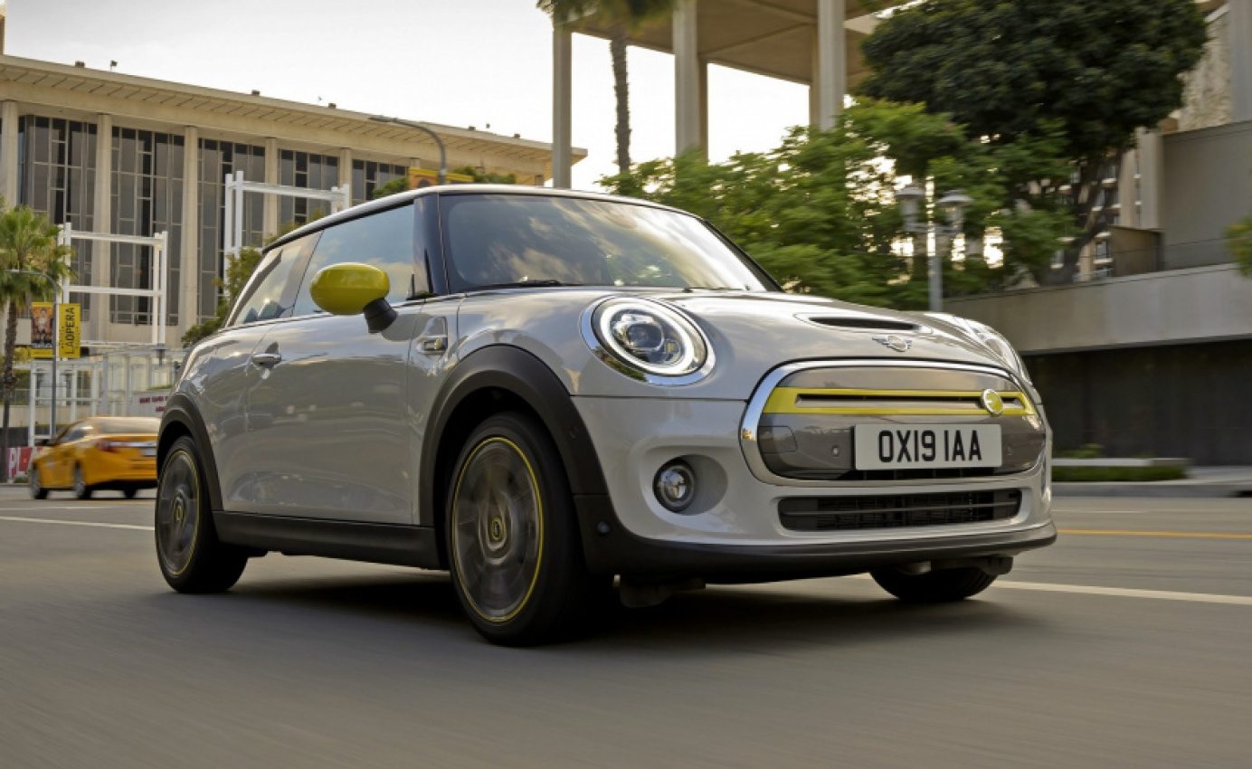 autos, cars, features, ford, mini, mini cooper se, the most affordable electric car in south africa – what you get for r686,000