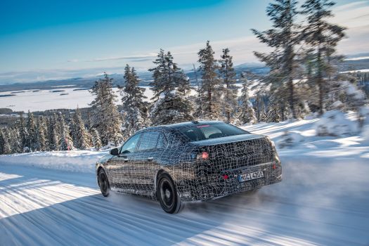 autos, bmw, news, bmw i7 confirmed as an electric 7-series, shown testing in snow