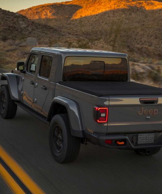 autos, jeep, news, jeep’s ‘electric’ pickup truck not coming until 2024