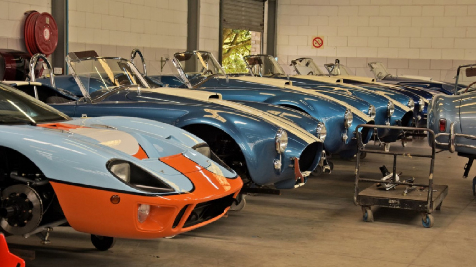 autos, cars, news, shelby, hi-tech automotive builds cobras, gt40s and daytona coupés for shelby’s heritage collection